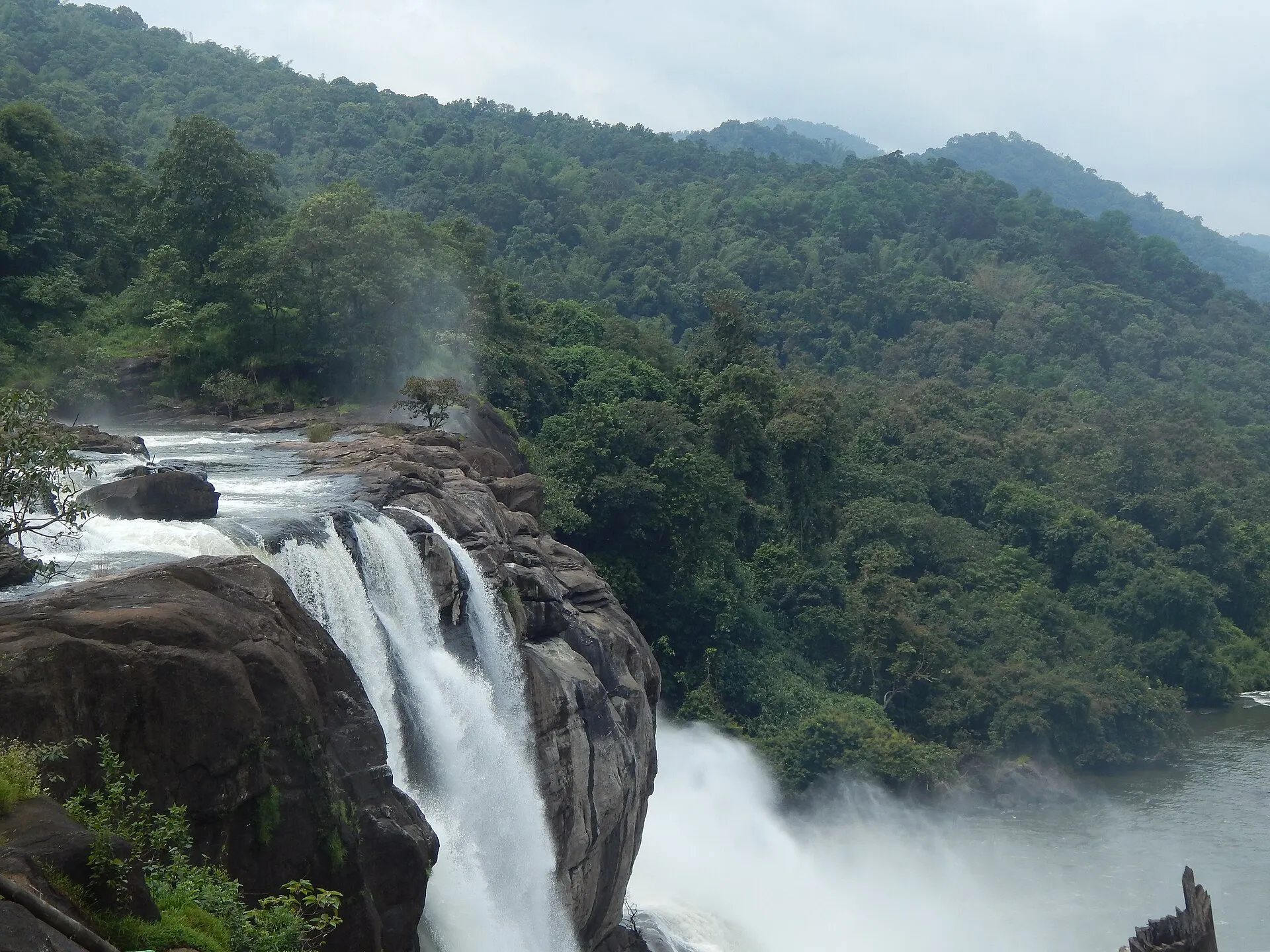 Athirapally photo 2